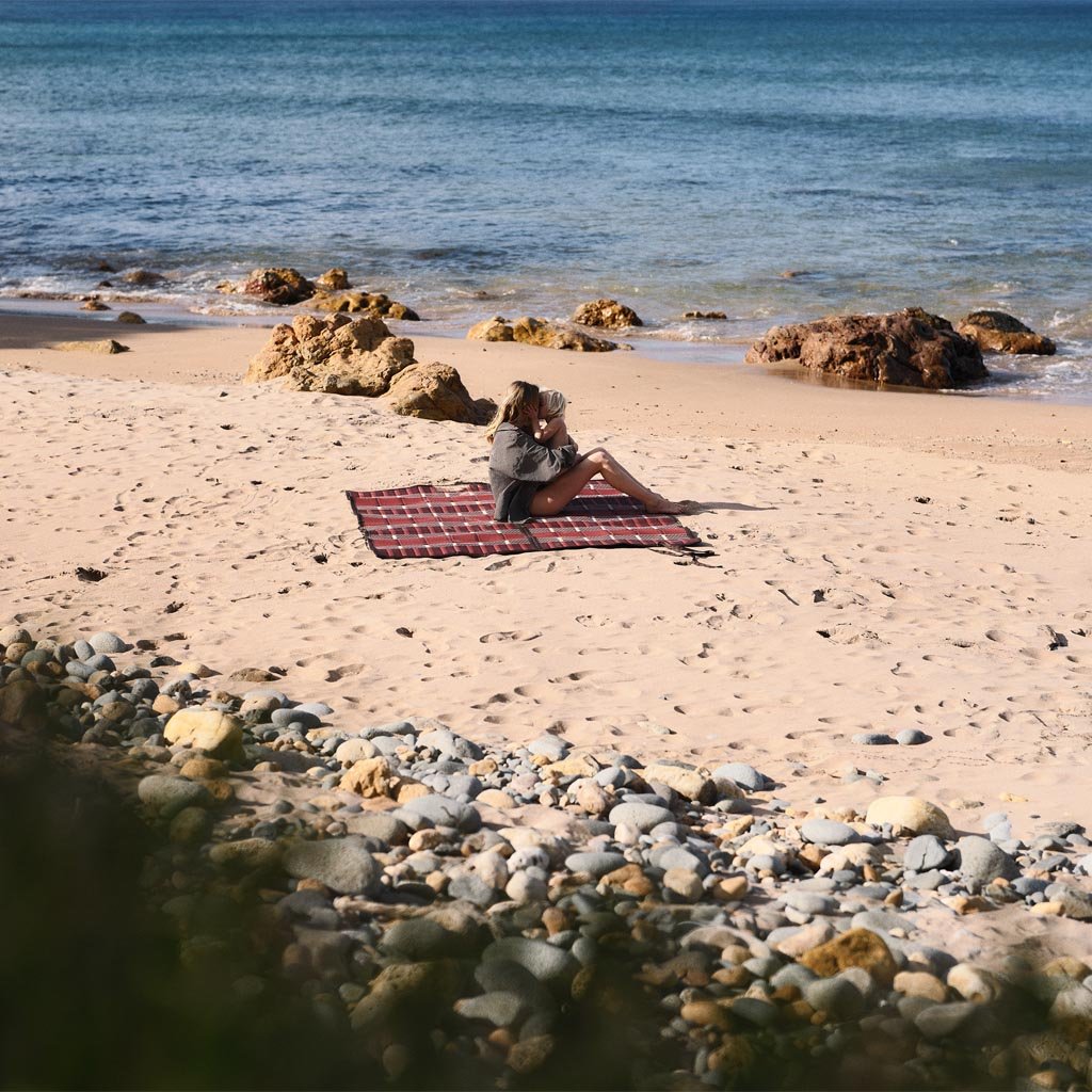 SUNNUP | Outdoor Mat - EMBER - Cove. Beach Essentials