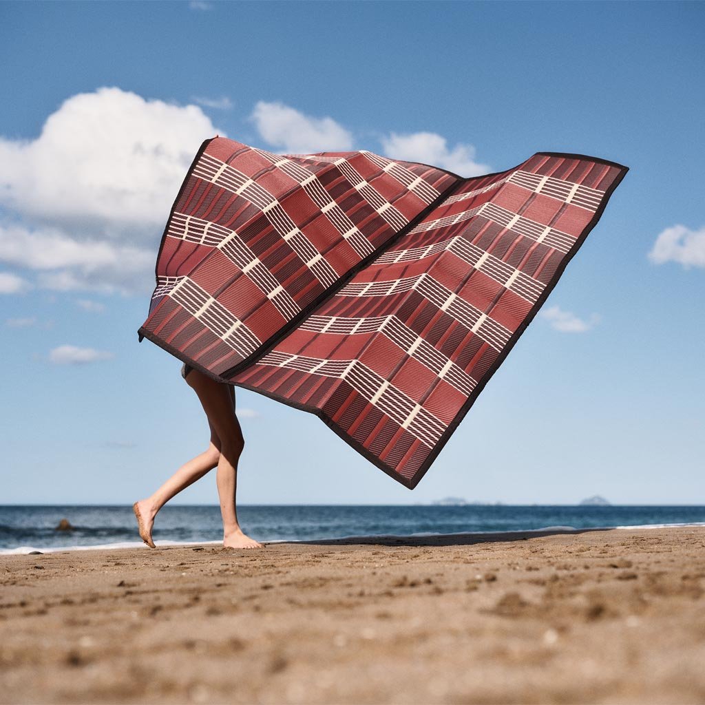 SUNNUP | Outdoor Mat - EMBER - Cove. Beach Essentials