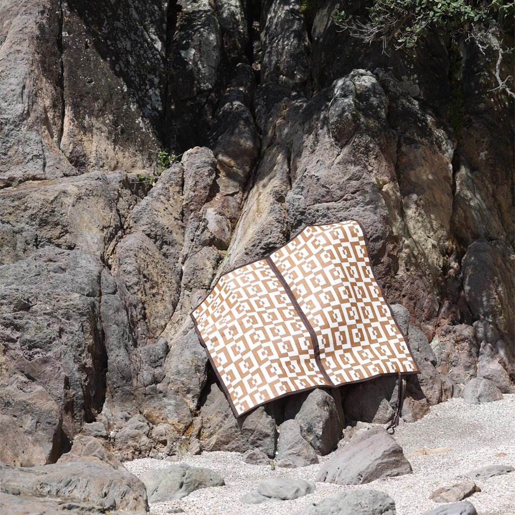 SUNNUP | Outdoor Mat - WANDER - Cove. Beach Essentials