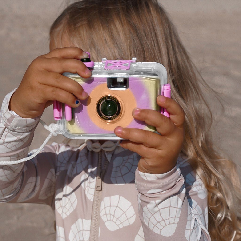 Sunnylife | Underwater Camera Zest Magenta - Cove. Beach Essentials
