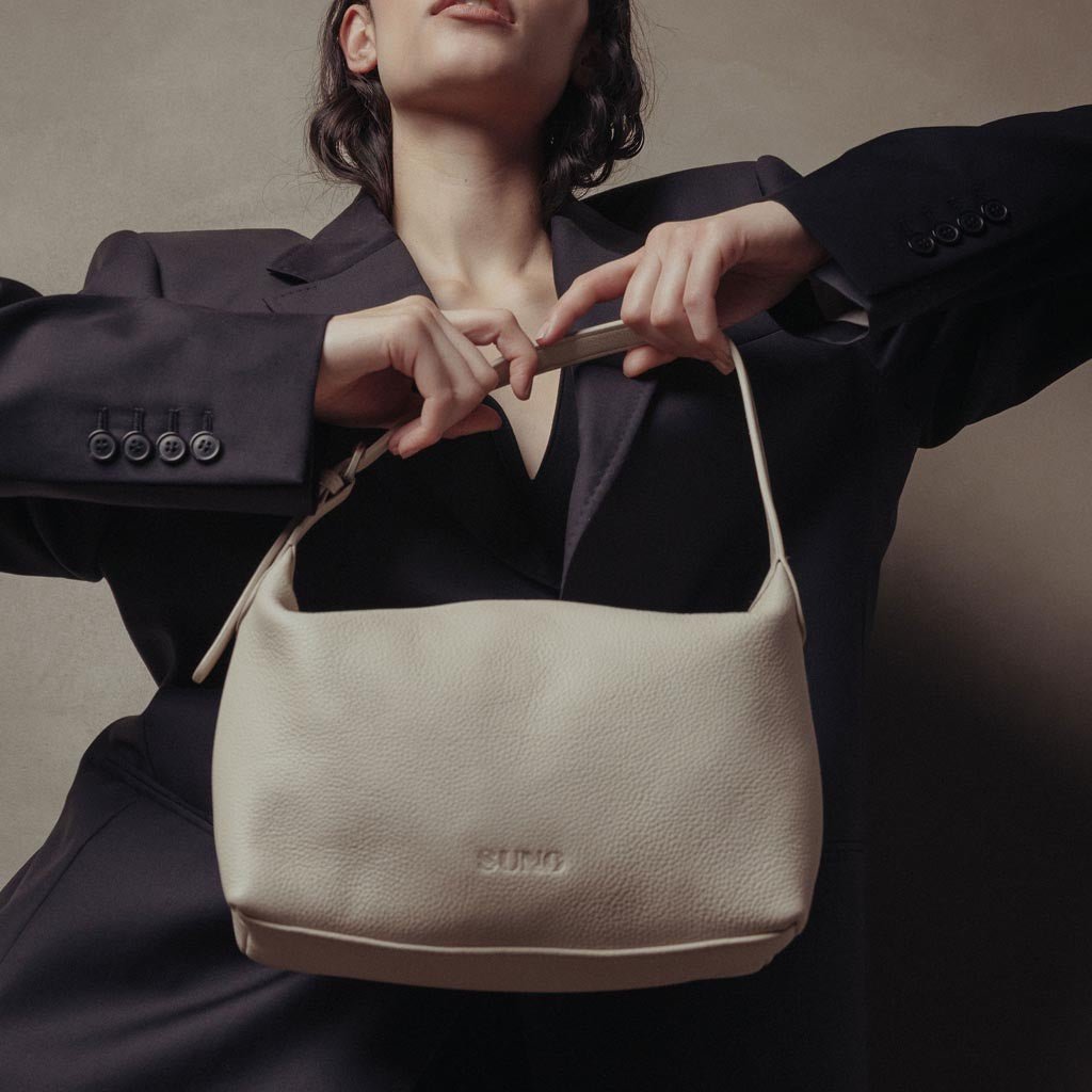 SUNO | Mara Bag- Bone - Cove. Beach Essentials