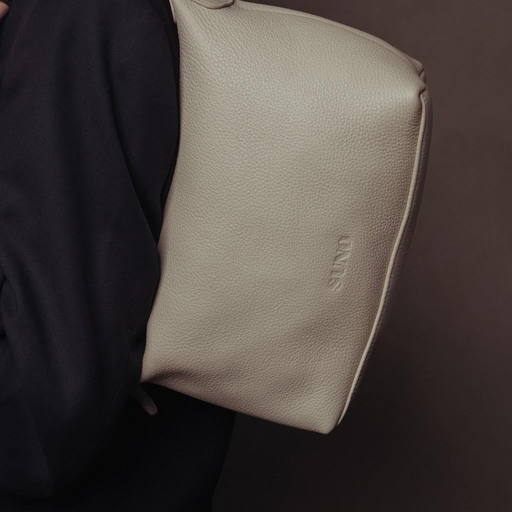 SUNO | Mara Bag- Bone - Cove. Beach Essentials