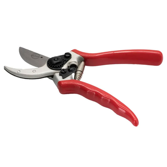 Capulet Williams Garden Tools Professional Bypass Drop-Forged Pruner